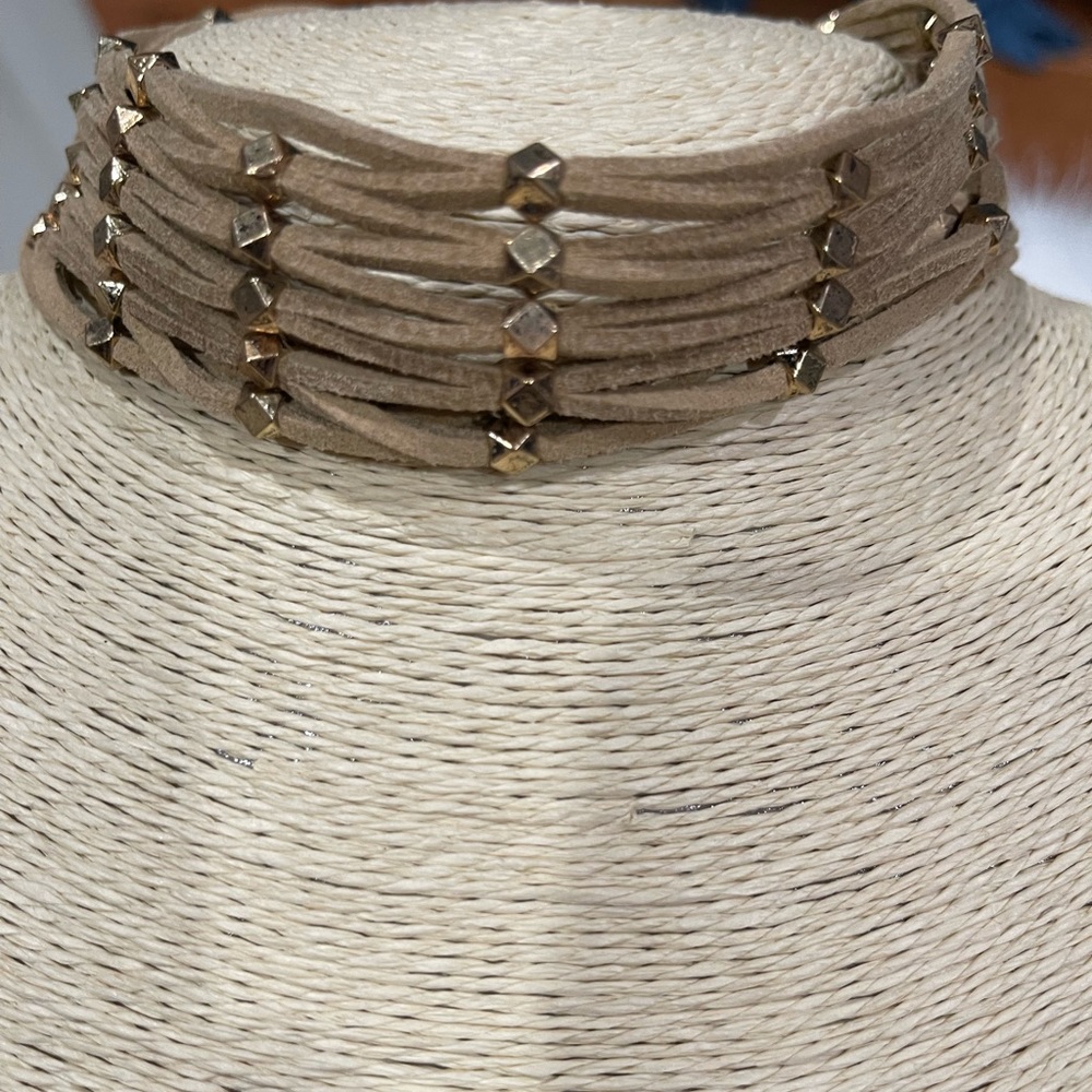 Choker Necklace
